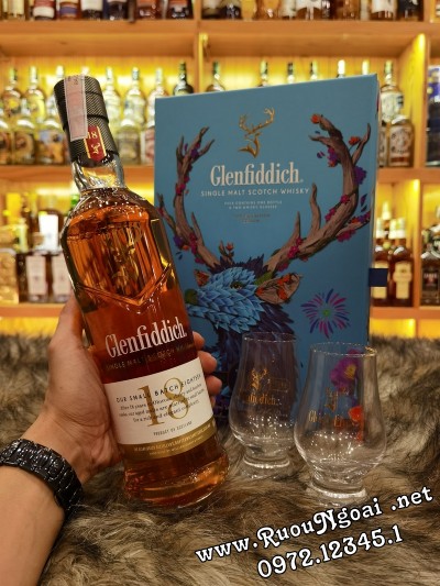 Rượu Glenfiddich 18YO Hộp Quà 2024