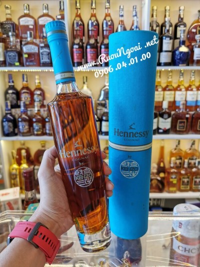 Rượu Hennessy Kenzo Blue